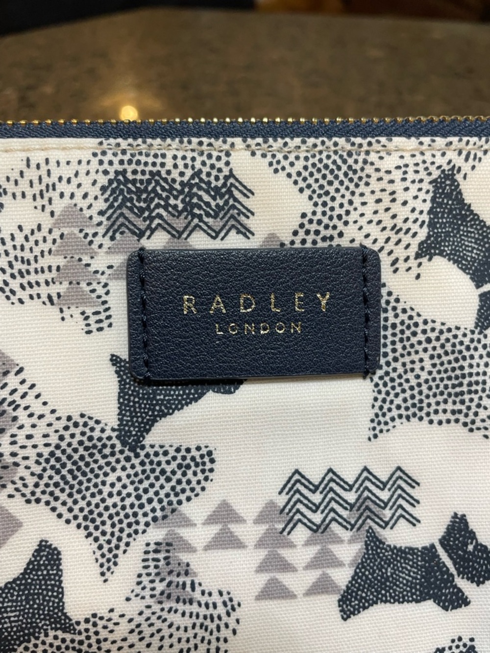 RADLEY LONDON Cream and Navy Crossbody Bag with Scottie Dog Print - Picture 2 of 12